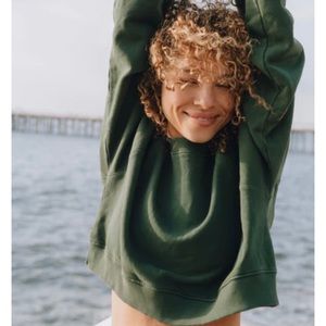 NWOT Daily Drills Cropped Crewneck - Patch (M)